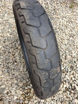 Шини на Harley-Davidson DUNLOP D402